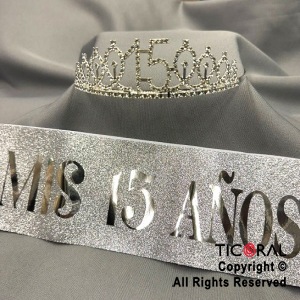 SET VINCHA Y BANDA 15 AOS PLATA X 1